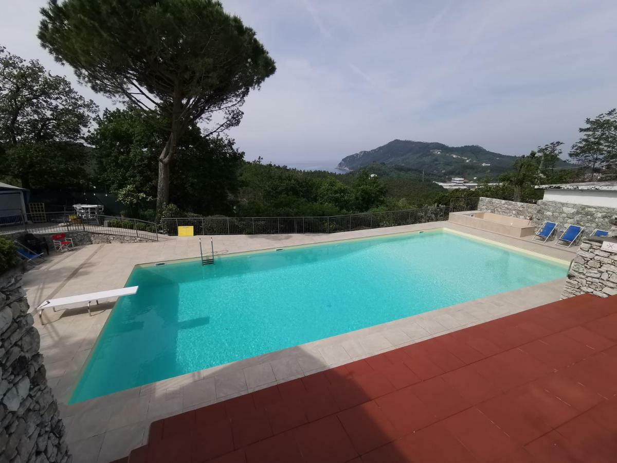 Camping Mare Monti Sestri Levante Buitenkant foto